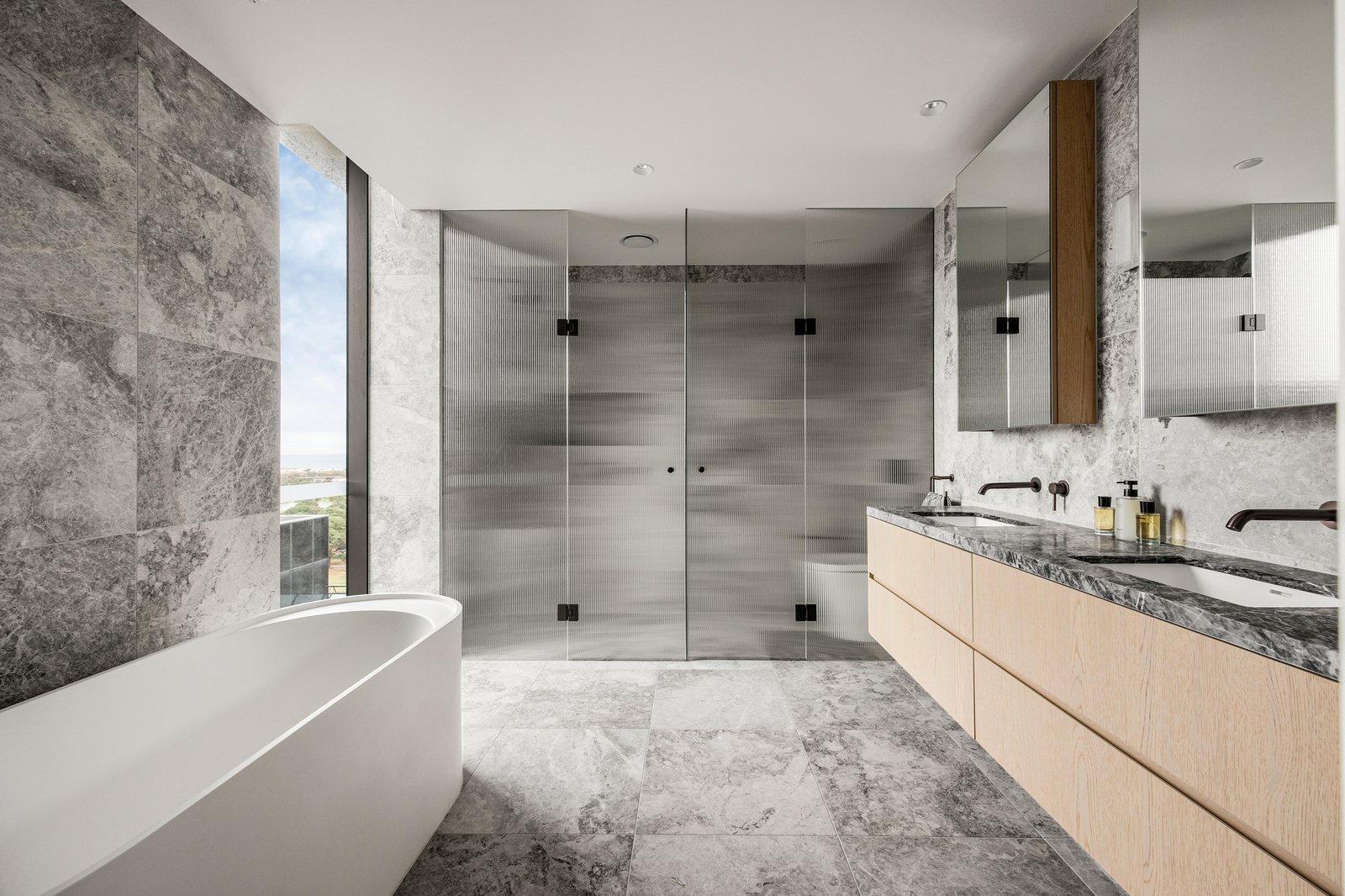 Sub Penthouse, 8 Louise Street, Melbourne, 3004