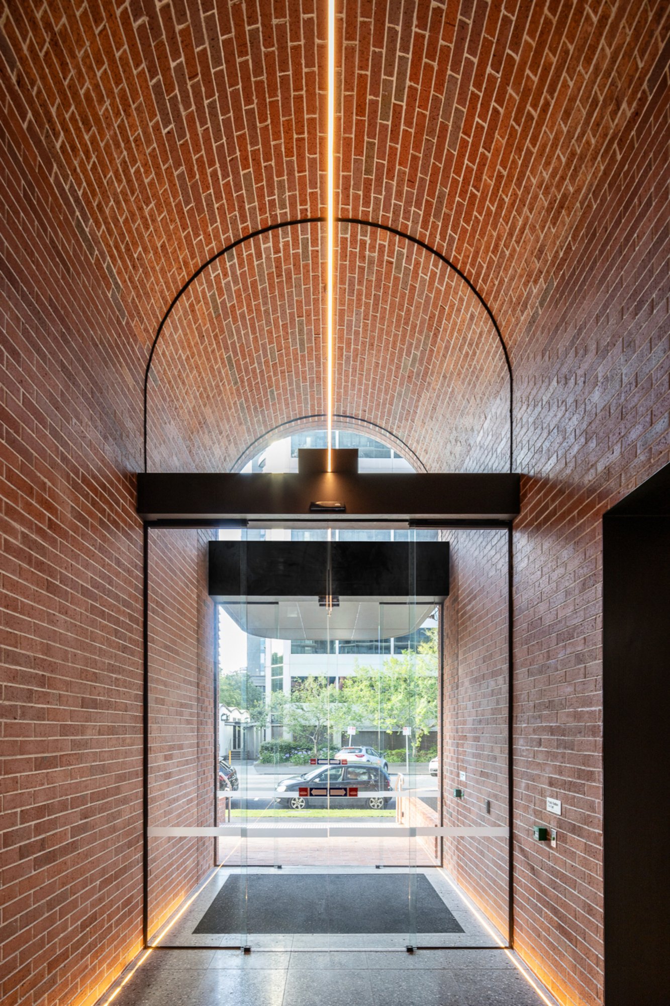 Sub Penthouse, 8 Louise Street, Melbourne, 3004