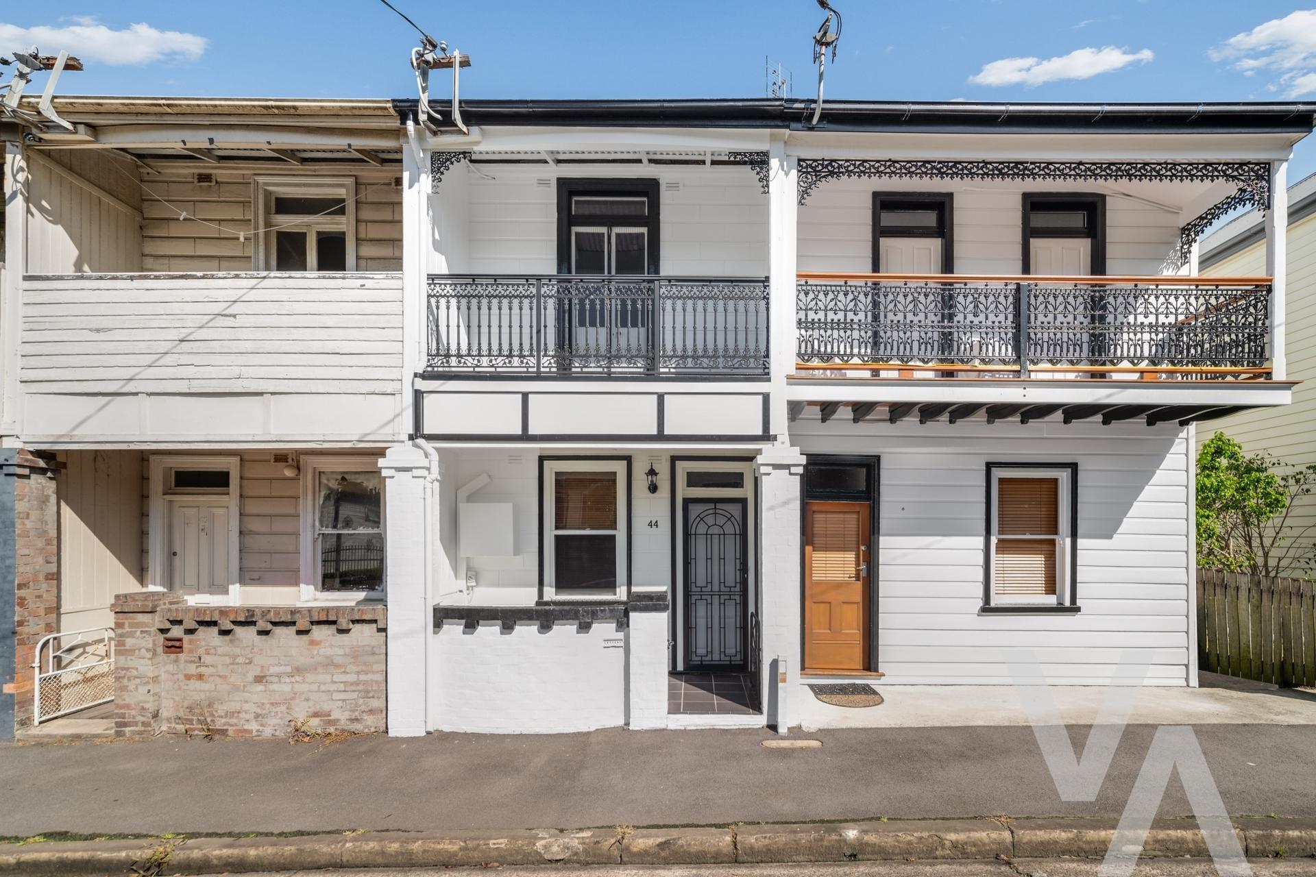 44 Railway Street Cooks Hill NSW