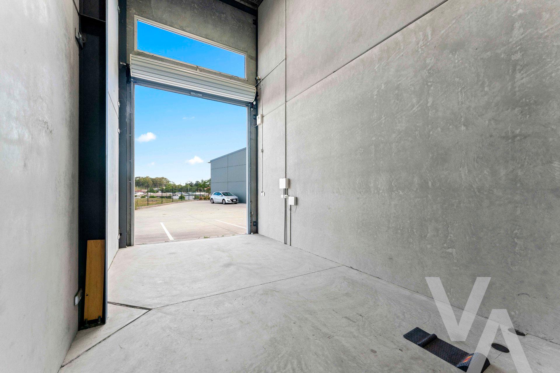 55/8 Murray Dwyer  Circuit Mayfield West NSW