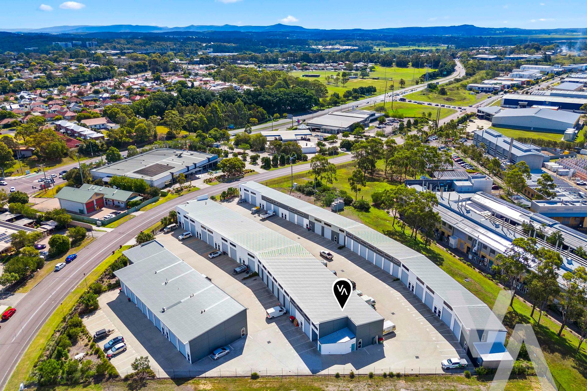55/8 Murray Dwyer  Circuit Mayfield West NSW