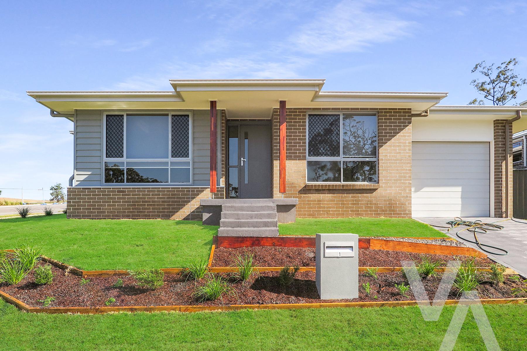 1 Stollery Drive Cameron Park NSW