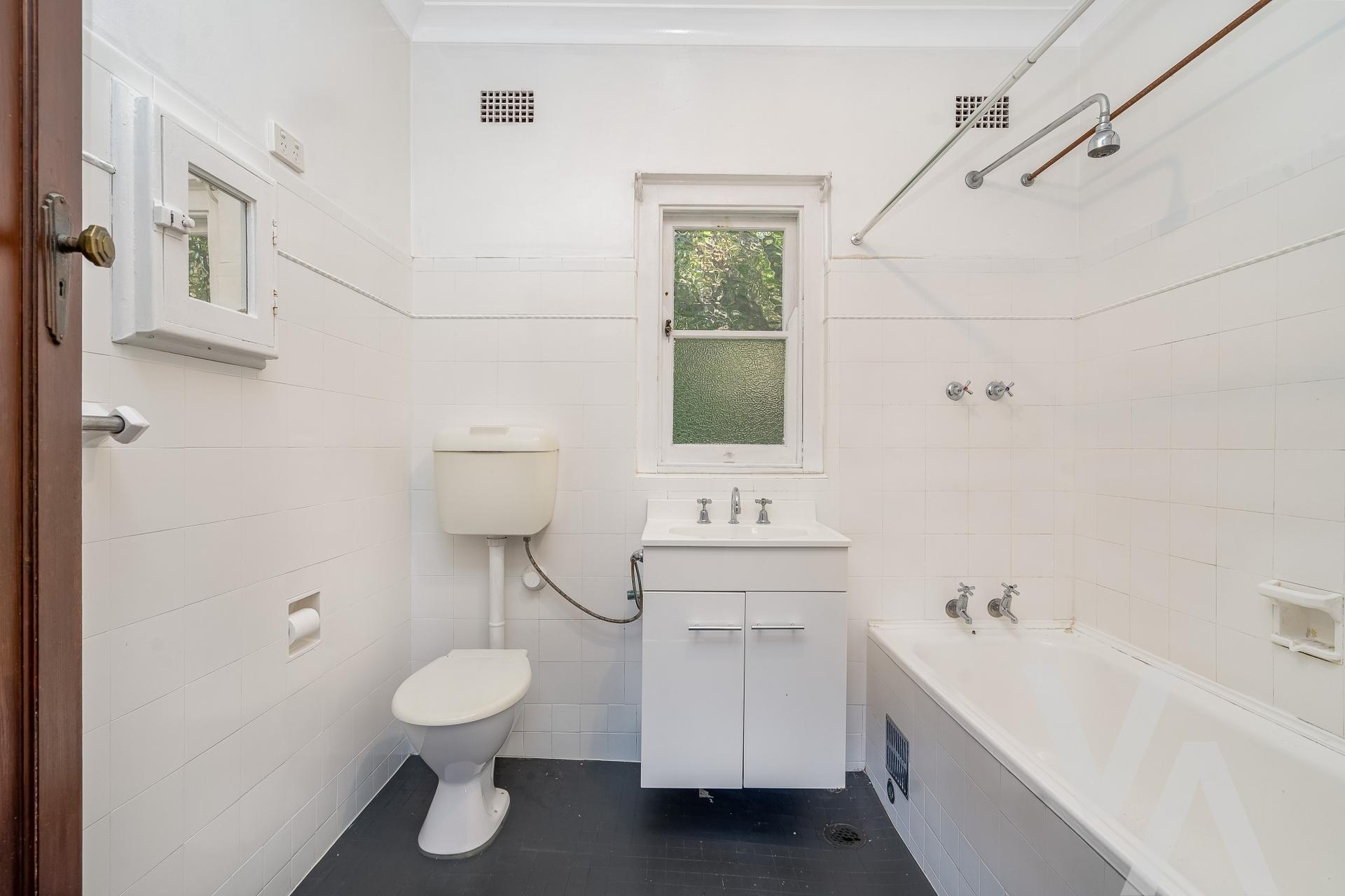 8/295 Darby  Street Cooks Hill NSW