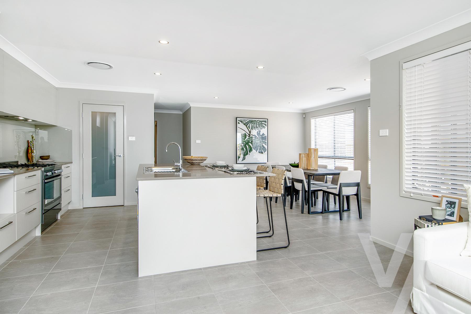 9 Greystones Drive Chisholm NSW