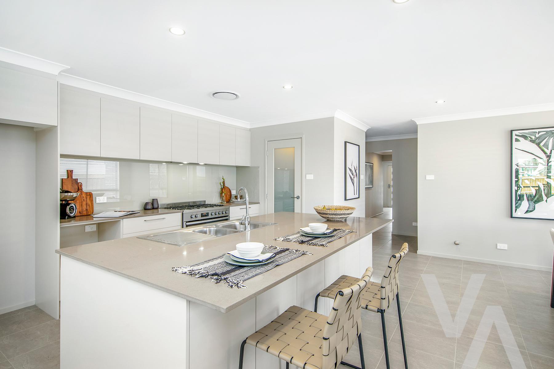 9 Greystones Drive Chisholm NSW