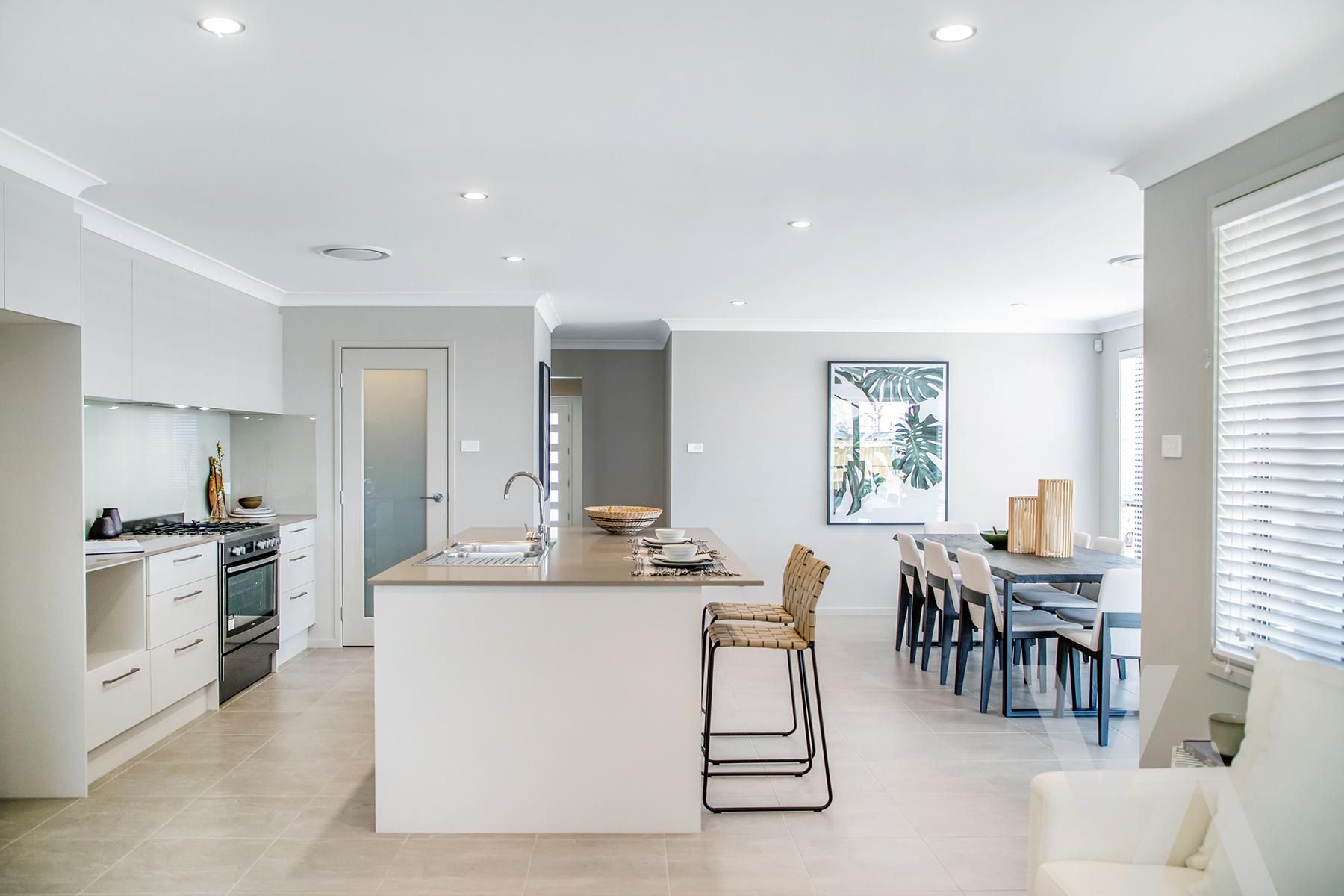 9 Greystones Drive Chisholm NSW