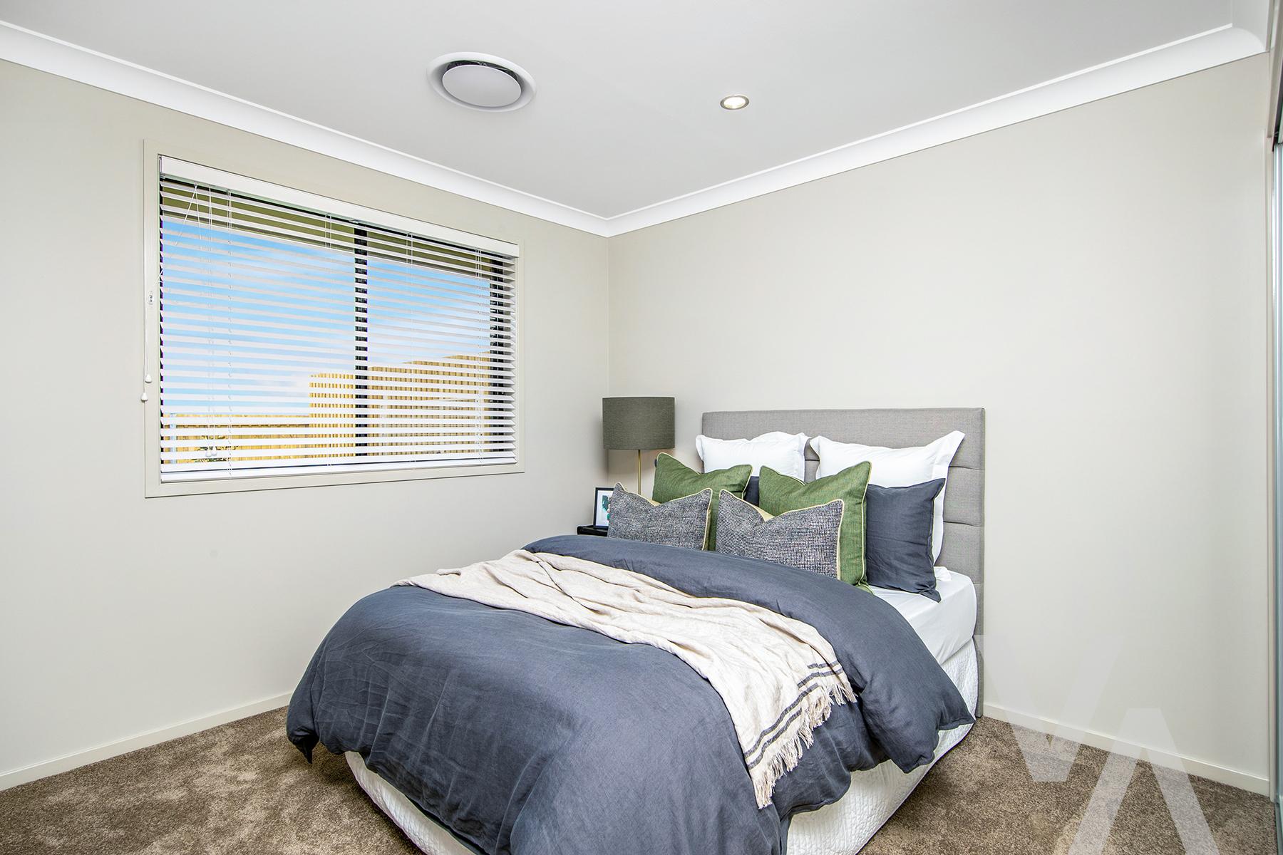 9 Greystones Drive Chisholm NSW