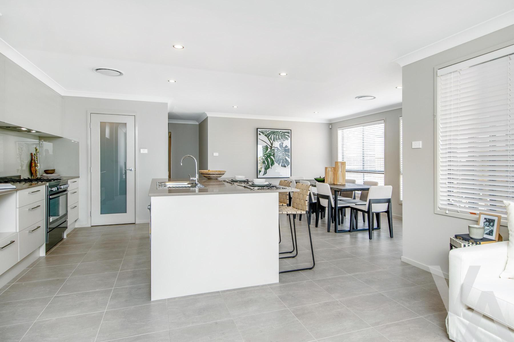 9 Greystones Drive Chisholm NSW