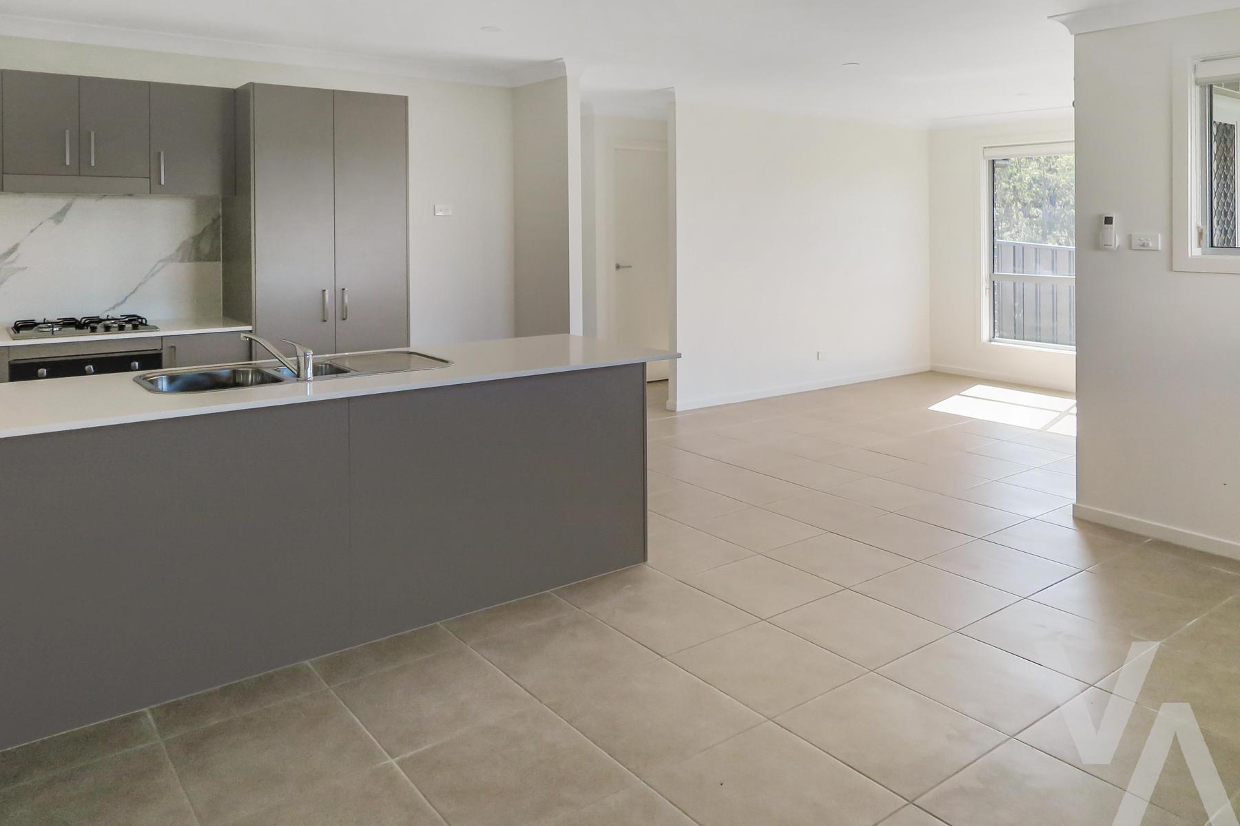 53 Comel Street Cameron Park NSW