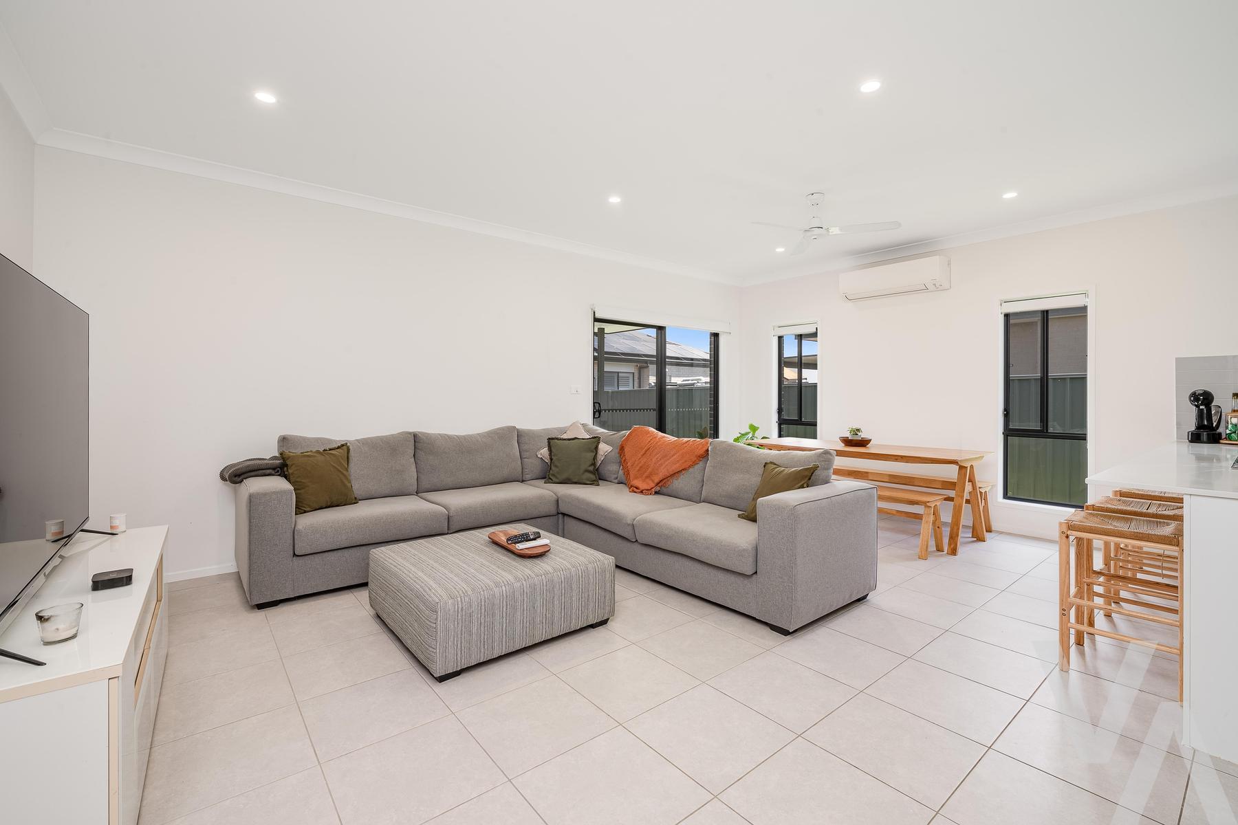 9 Wakun Street Fletcher NSW