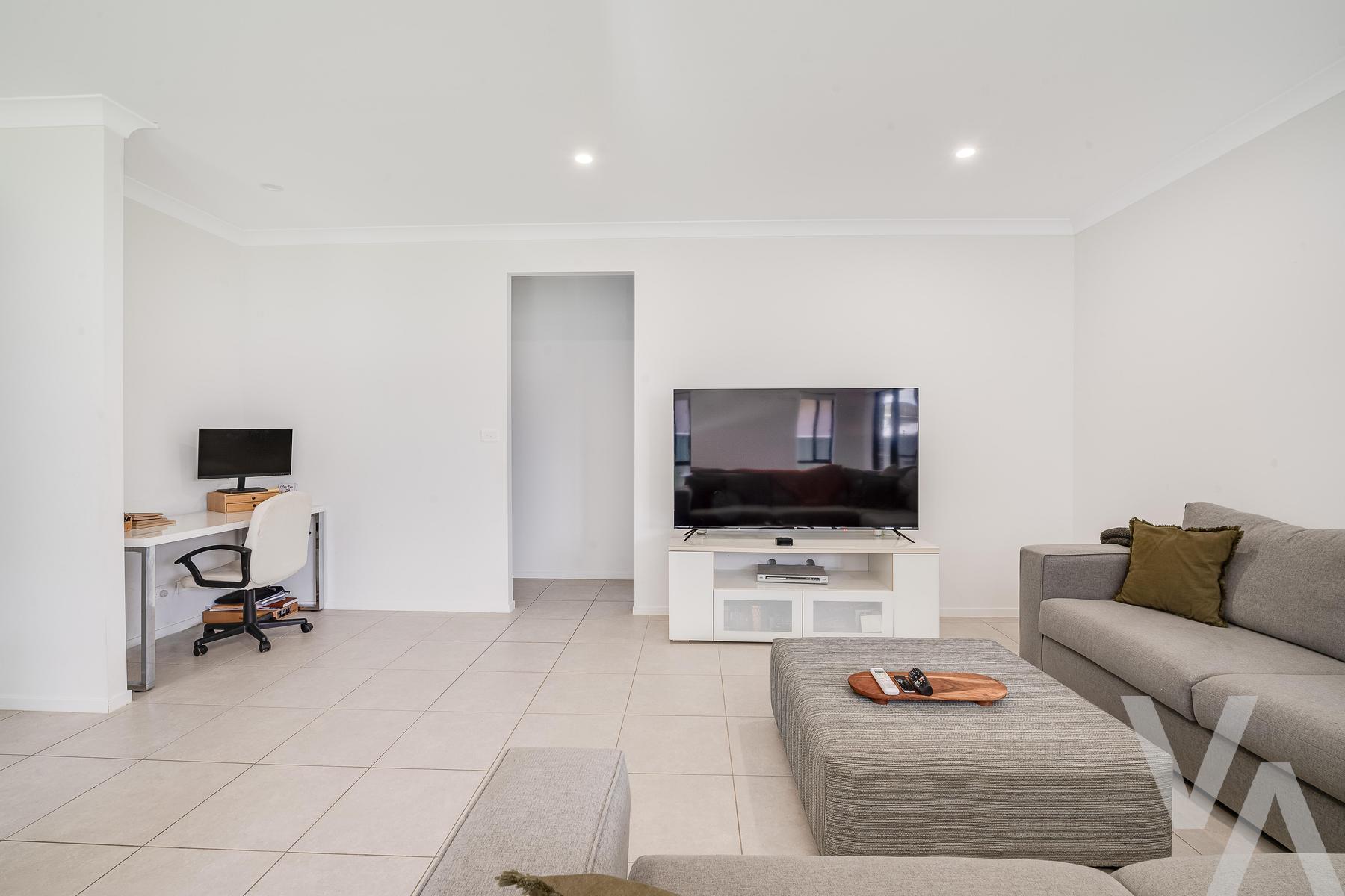 9 Wakun Street Fletcher NSW