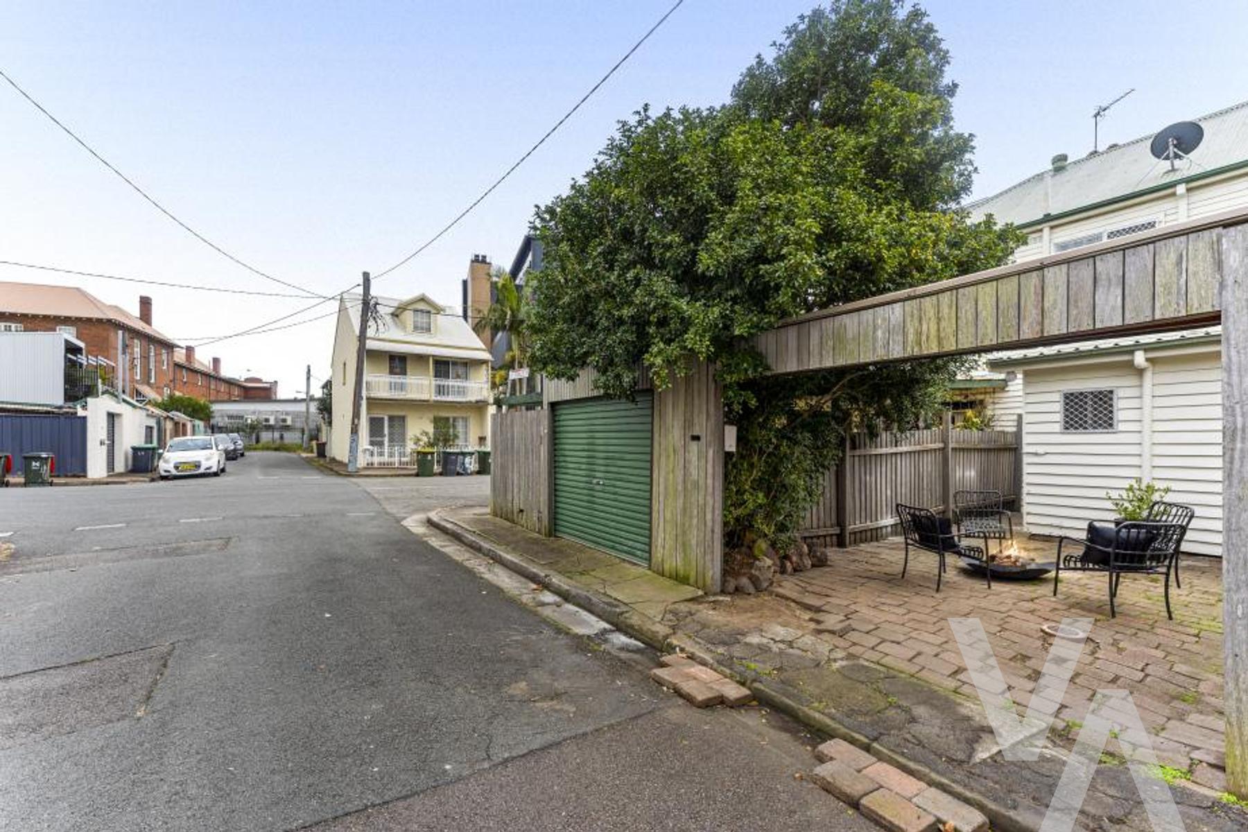 59 Gibson Street Cooks Hill NSW