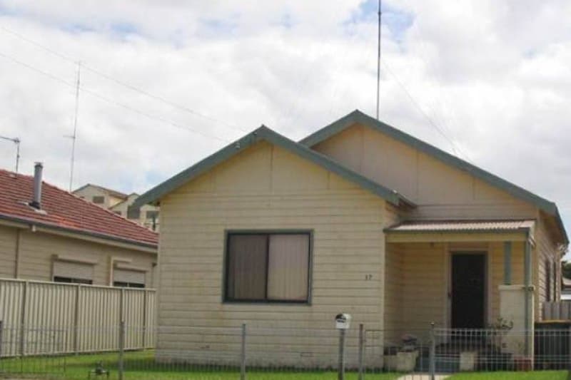 17 Frith Street MAYFIELD NSW