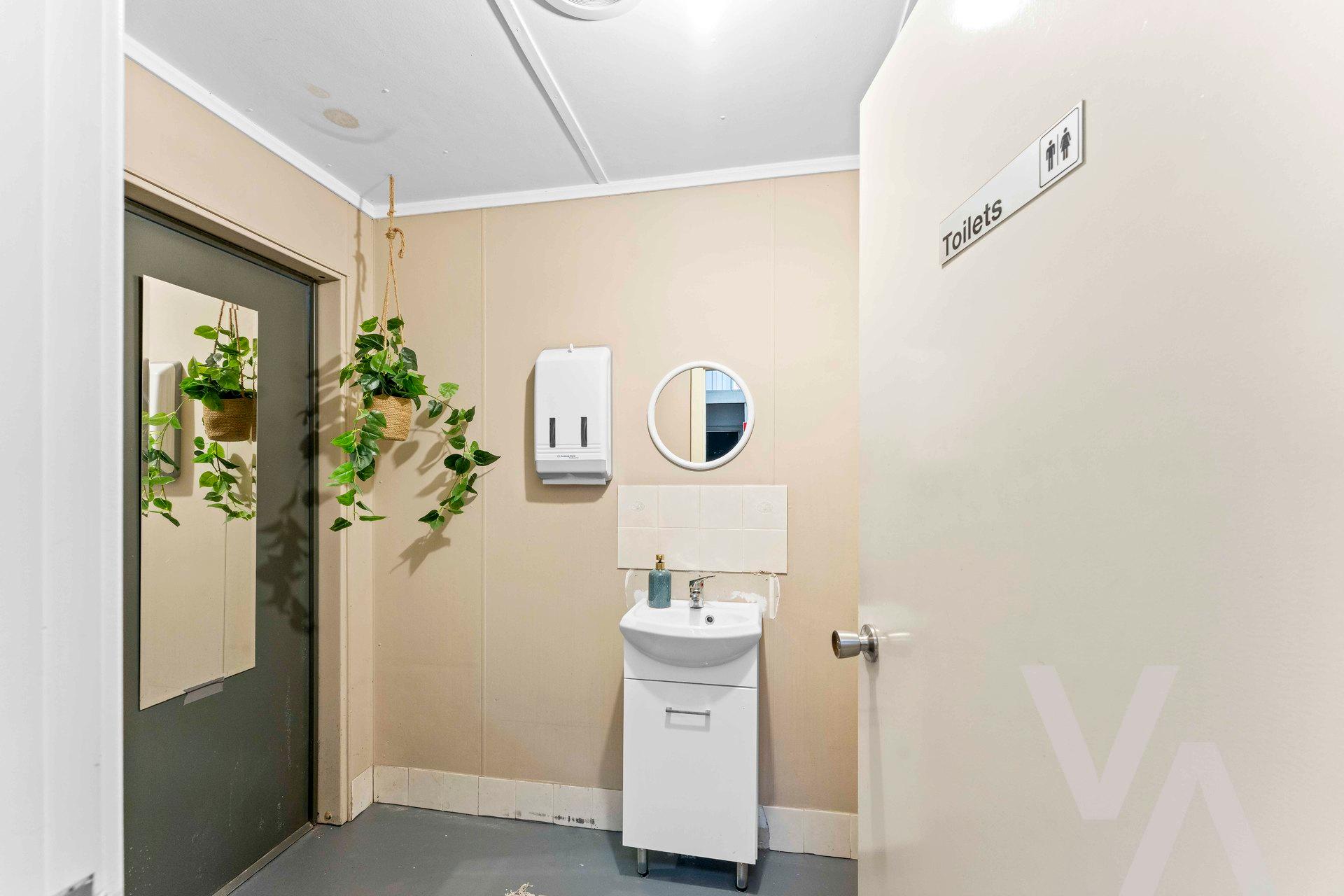 2/200 Macquarie Road Warners Bay NSW