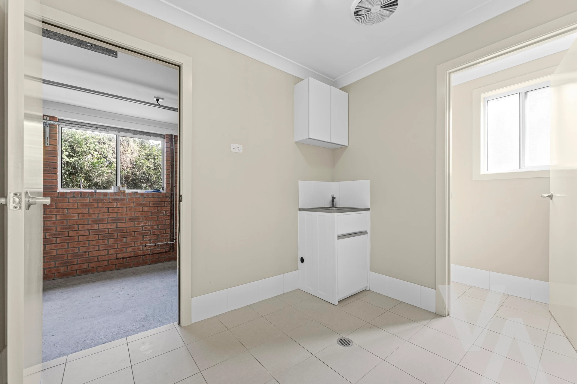 3/4 Carnley Avenue New Lambton NSW