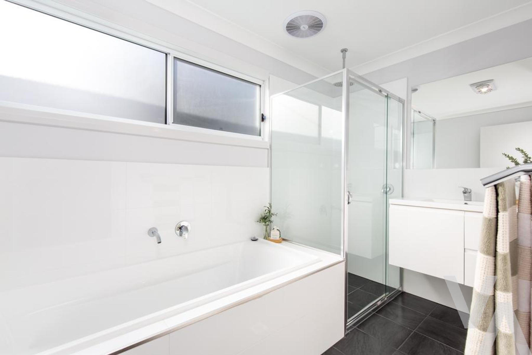 9 Clara  Street Mayfield East NSW