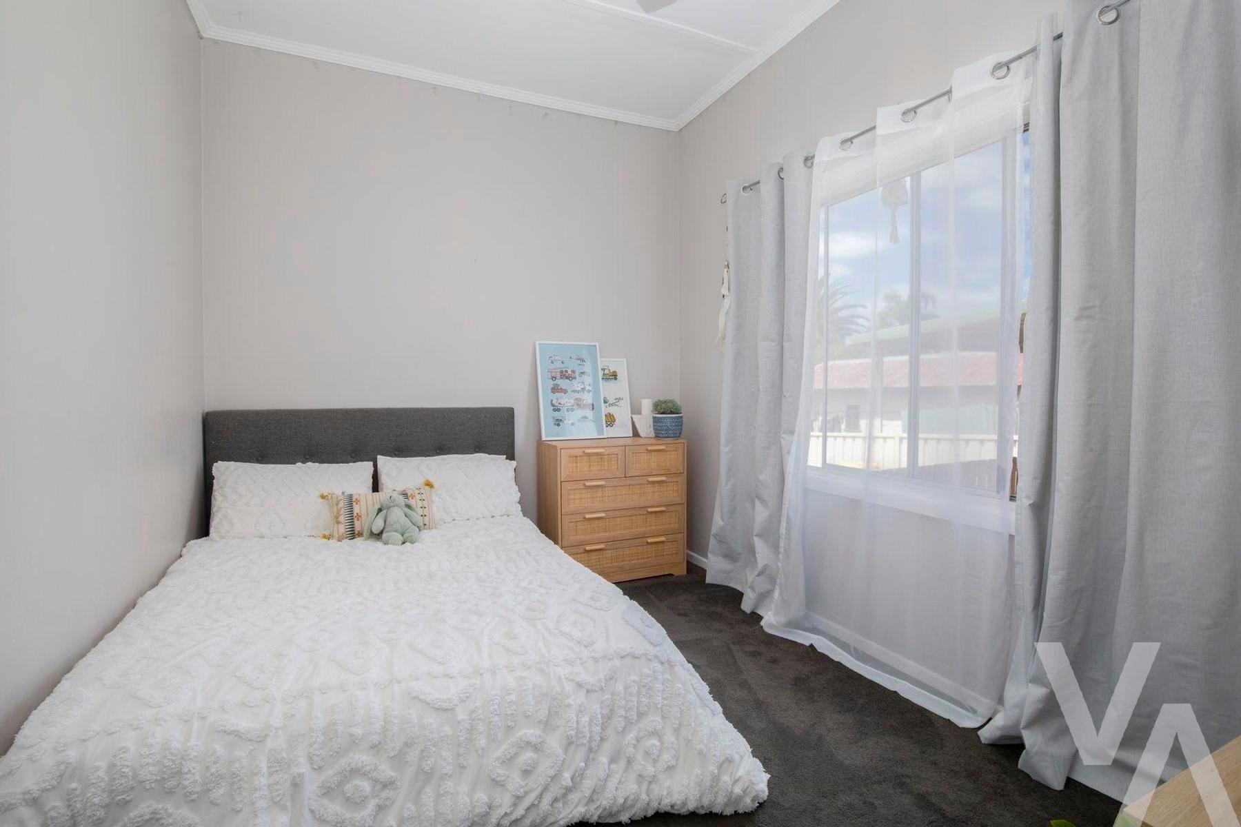 138 Medcalf Street Warners Bay NSW