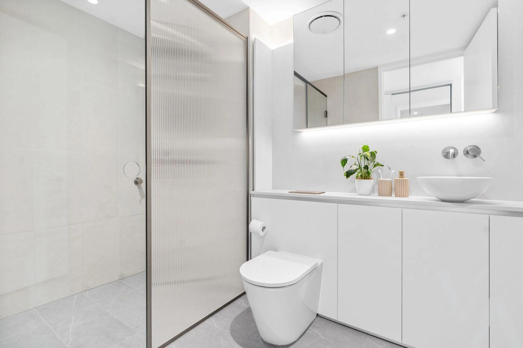 205/31 Honeysuckle Drive Newcastle NSW