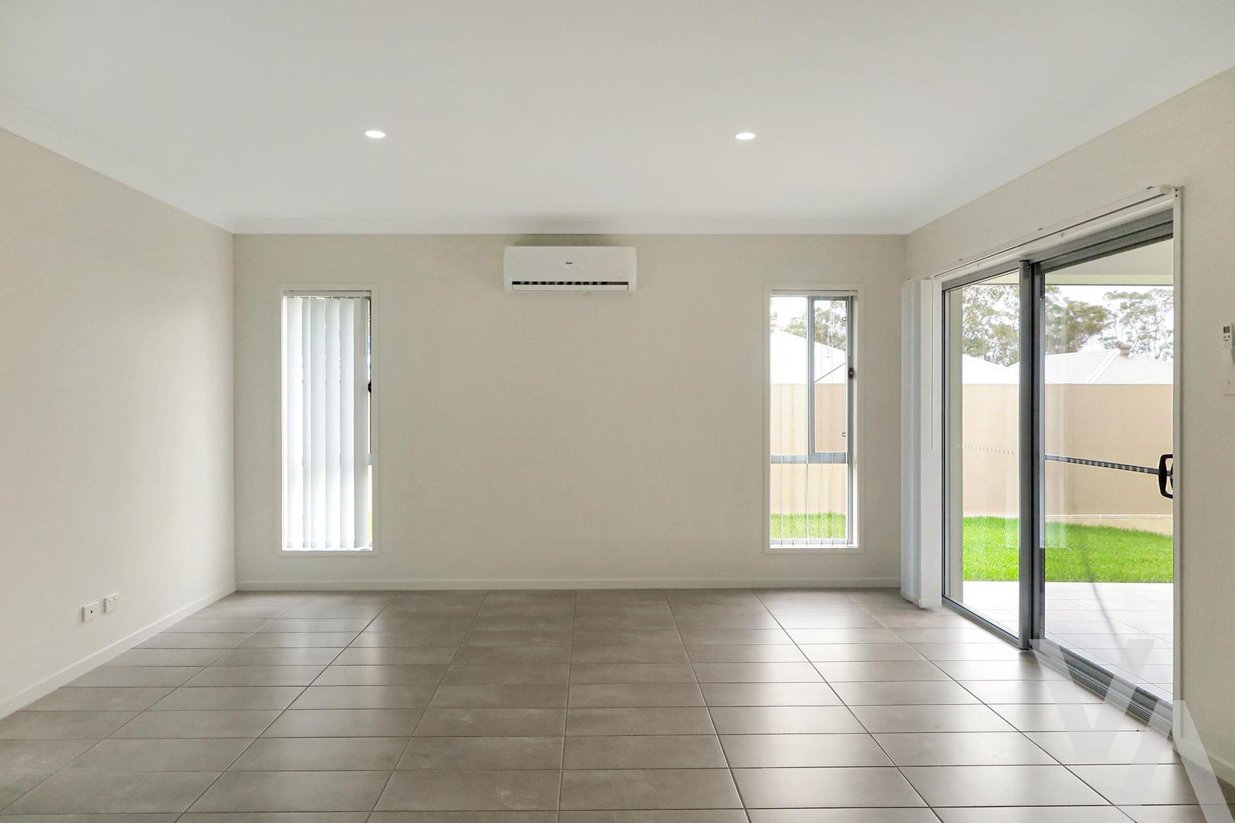 1 Amos  Street North Rothbury NSW