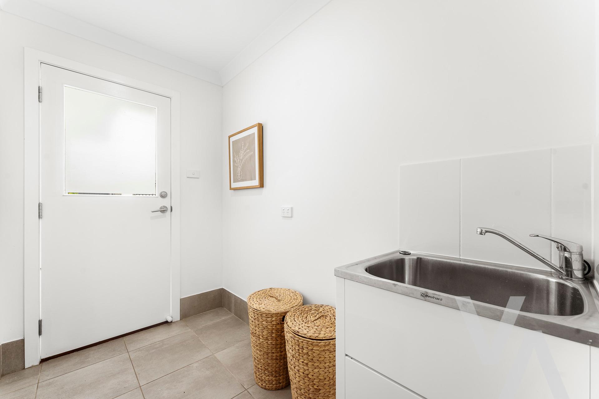 1 Rossington Street Farley NSW