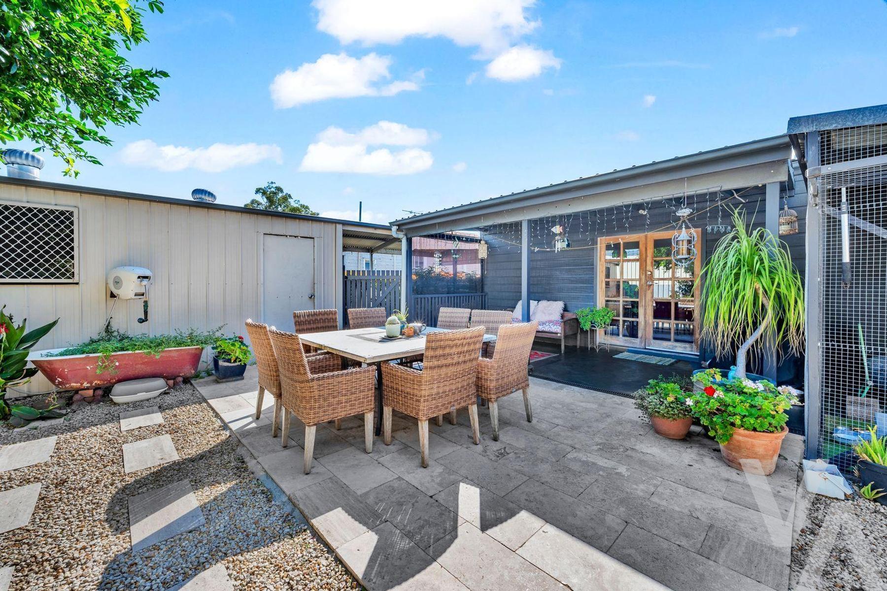 35 Valencia Street Mayfield NSW
