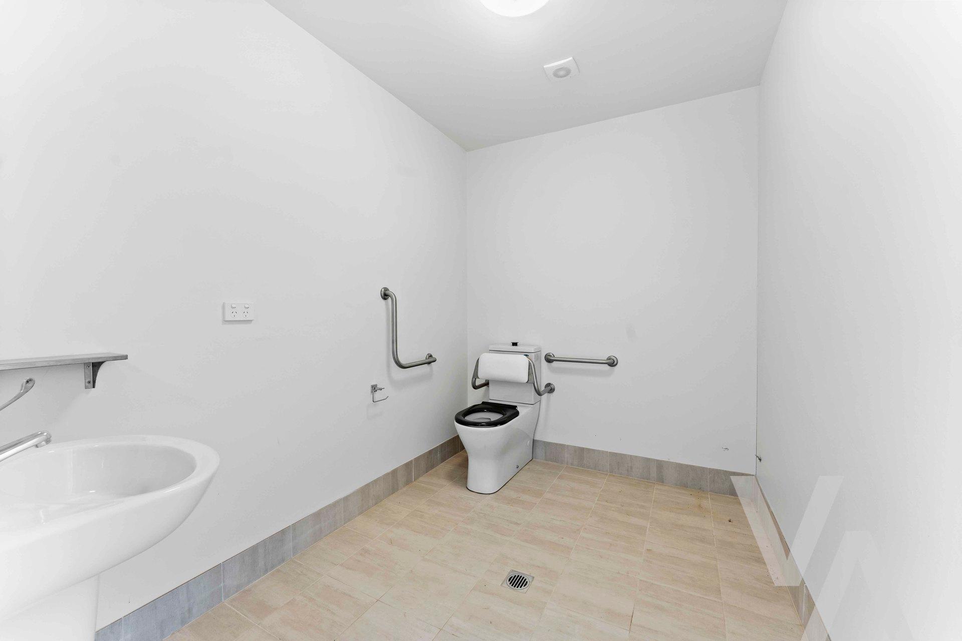 1/33 Yilen Close Beresfield NSW