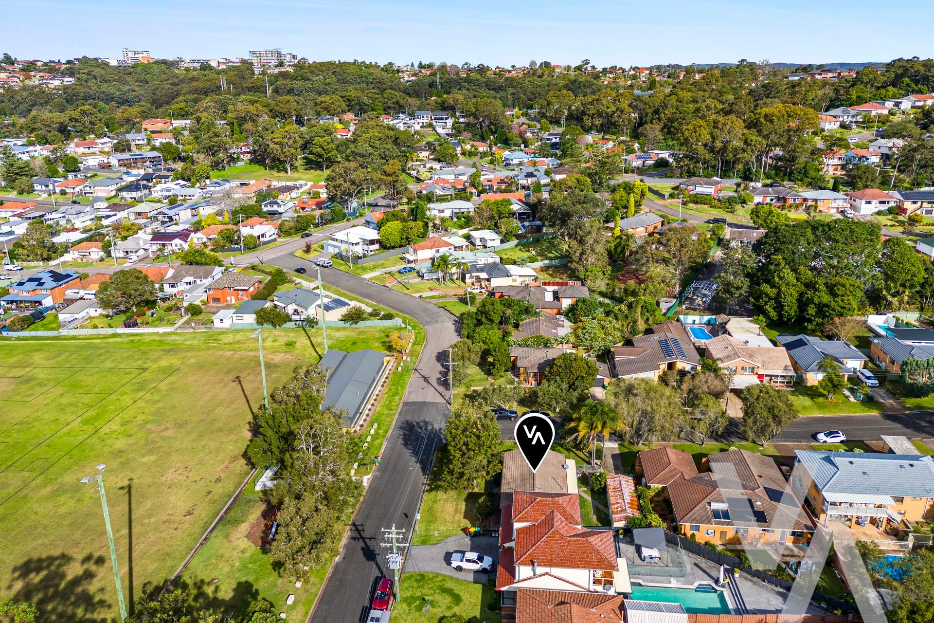 10 Lugar  Street Kotara NSW