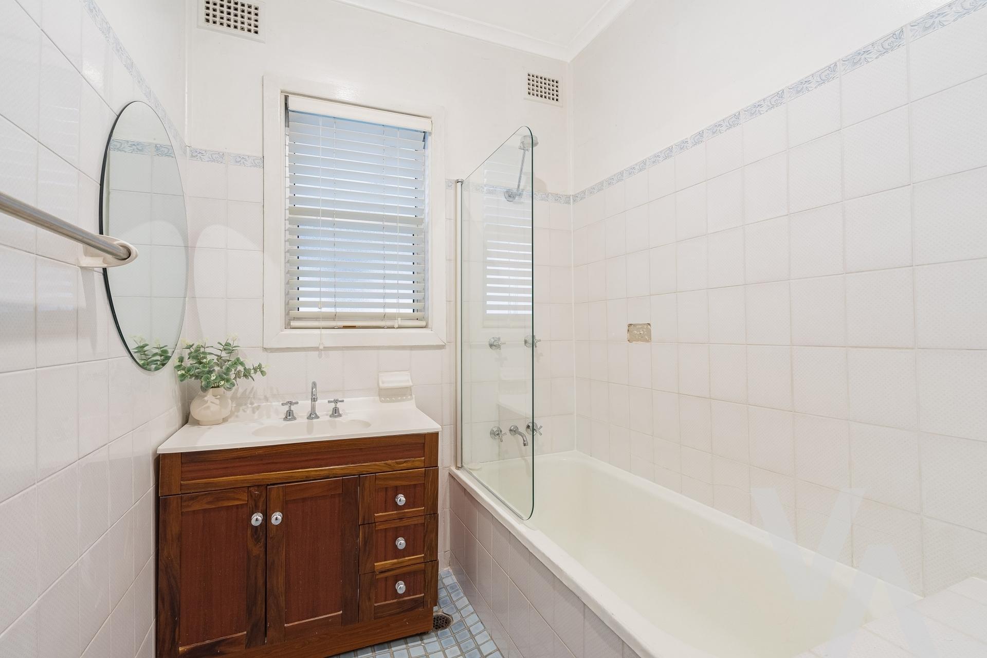 42 Gow Street Hamilton North NSW