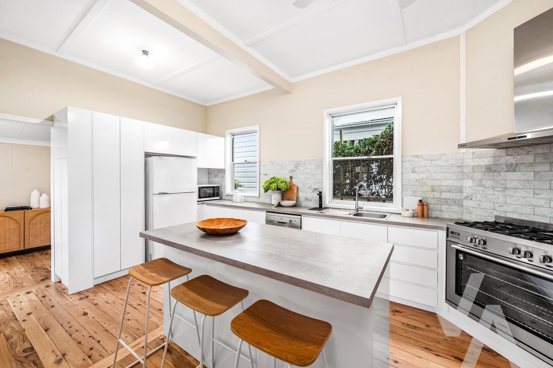 6 Murray Square Mayfield NSW