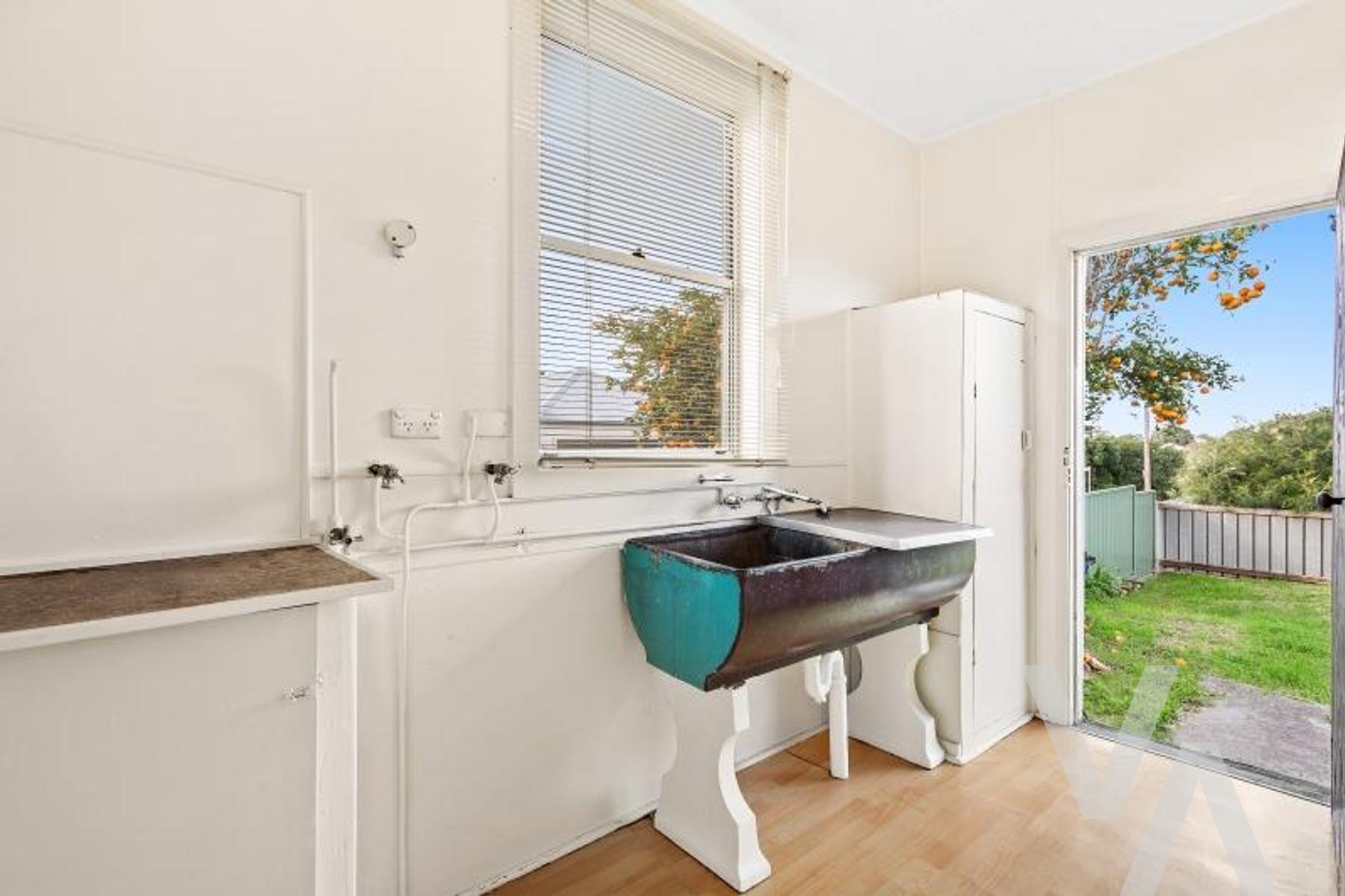 25 Union  Street Tighes Hill NSW