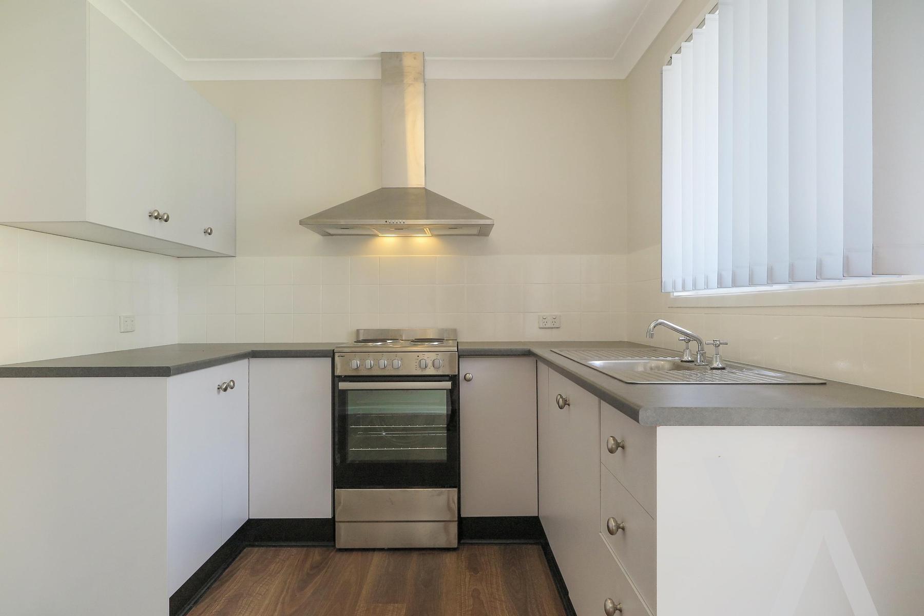 94 Auklet Street Mount Hutton NSW
