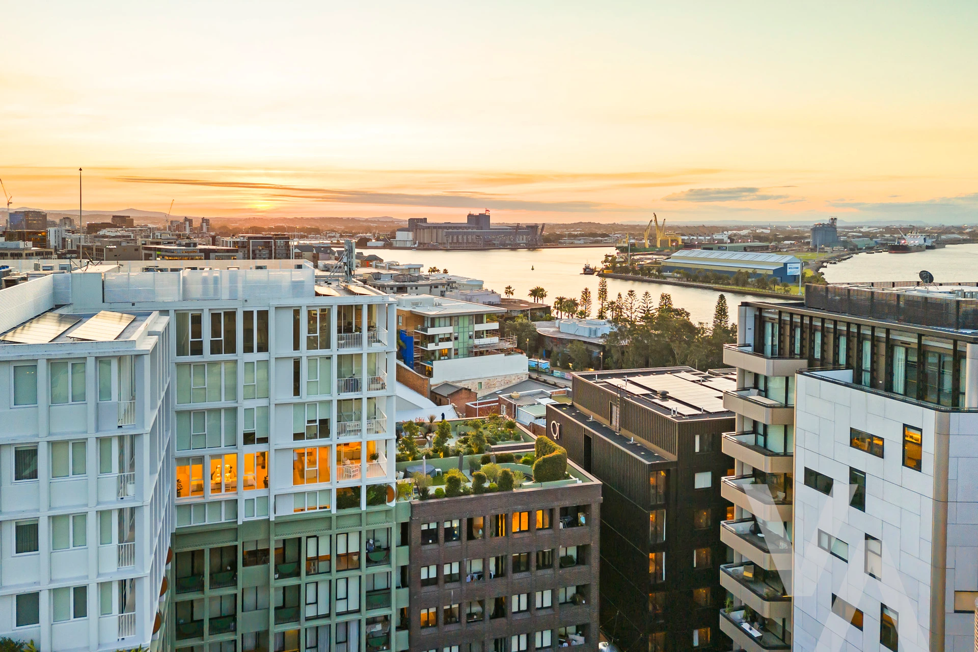 707/11 Perkins Street Newcastle NSW