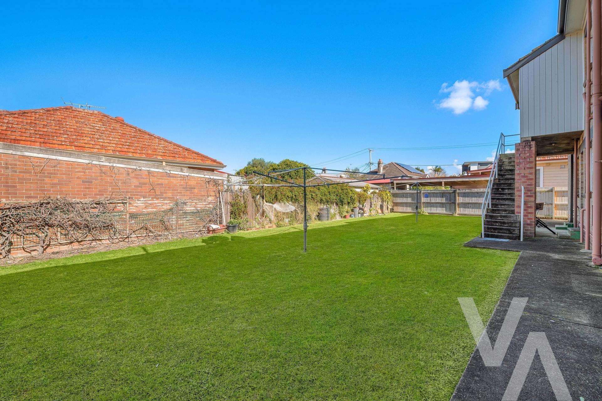 2/159 Denison Street Hamilton NSW