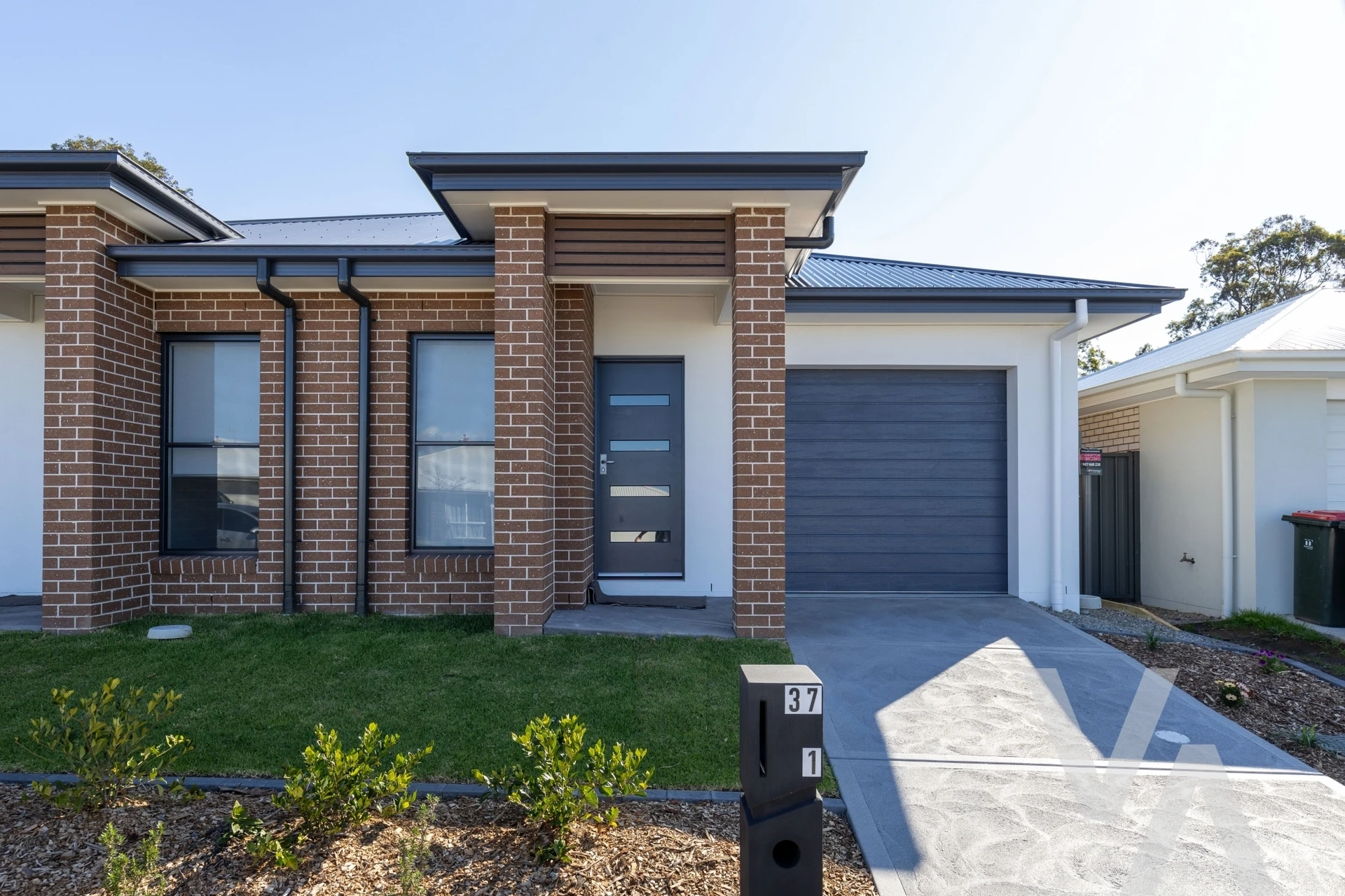 1/37 Sunset Drive Thornton NSW