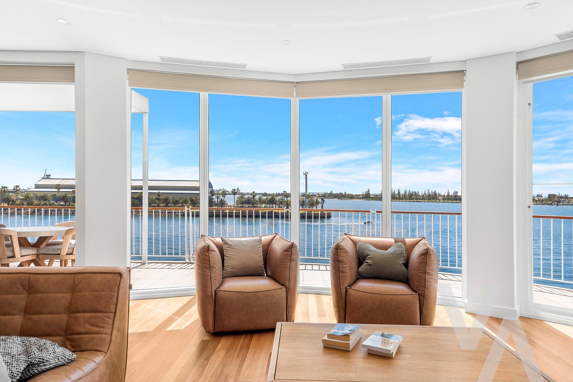 10/304 Wharf Road Newcastle NSW