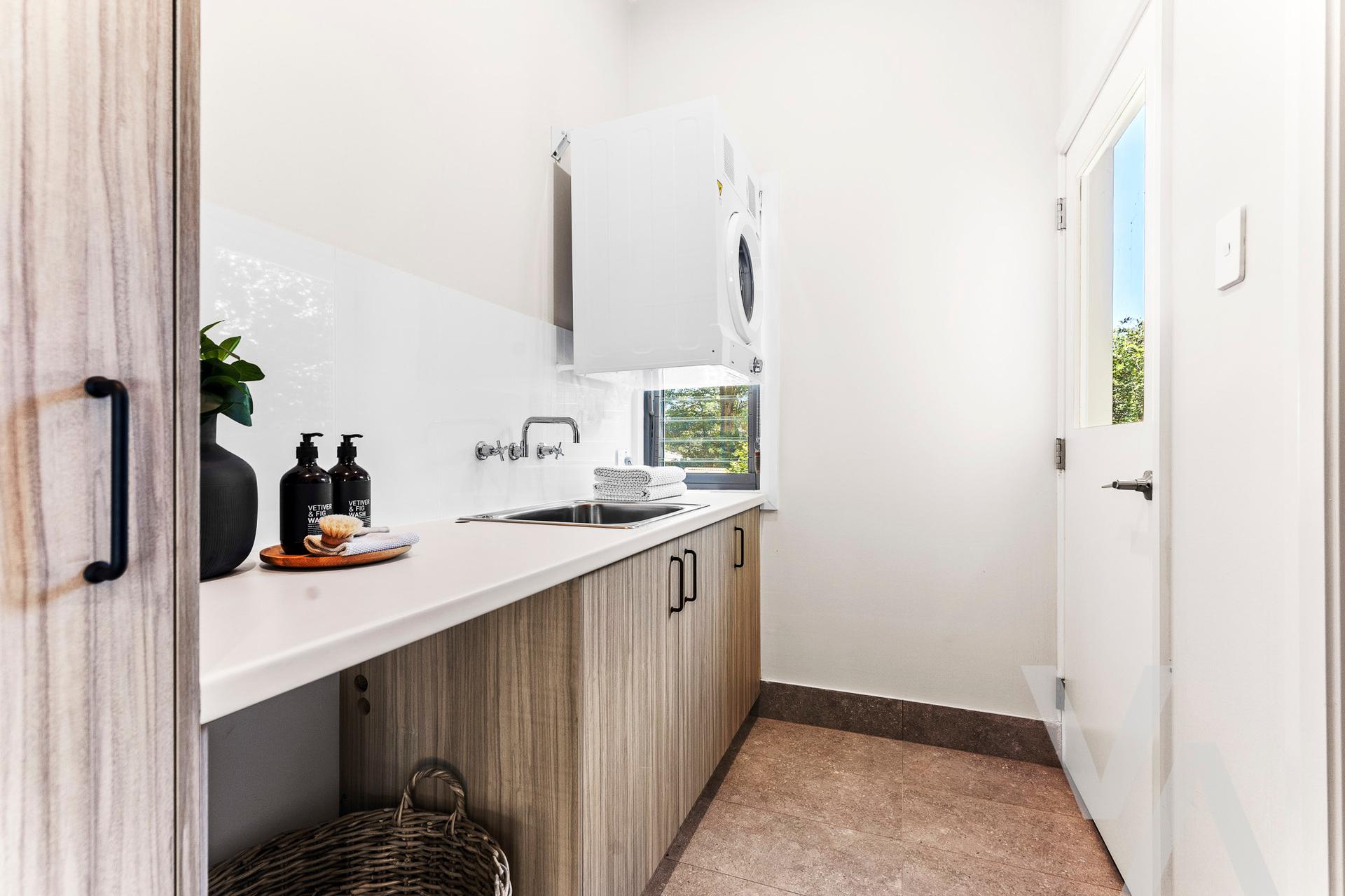 1/13 Grandview  Road New Lambton Heights NSW