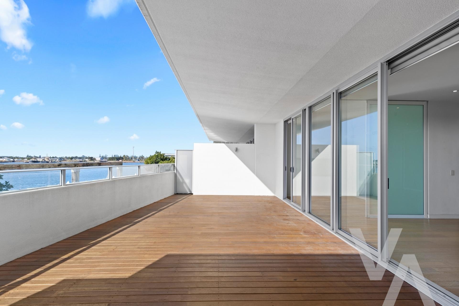 102/7 Honeysuckle  Drive Newcastle NSW