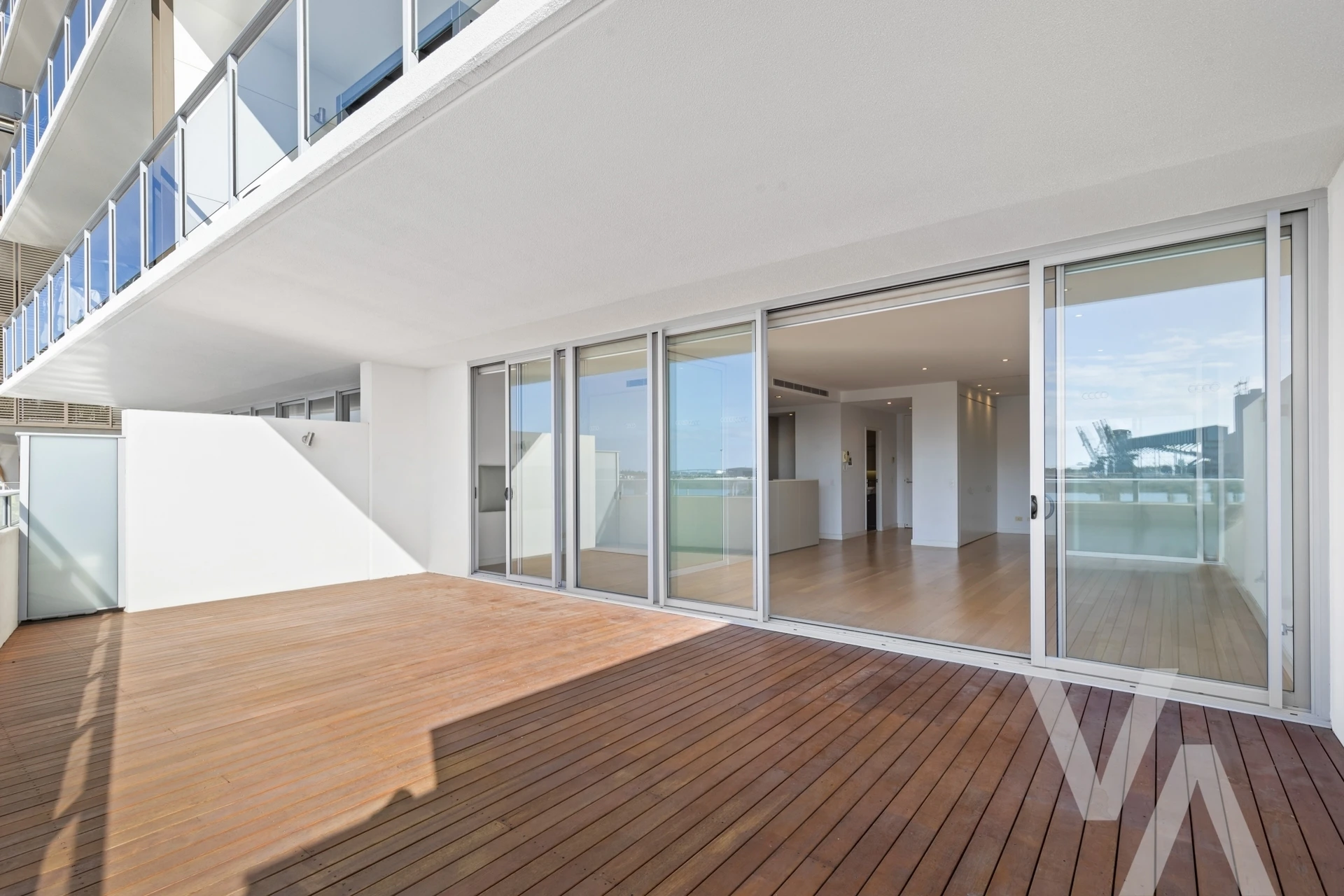 102/7 Honeysuckle Drive Newcastle NSW