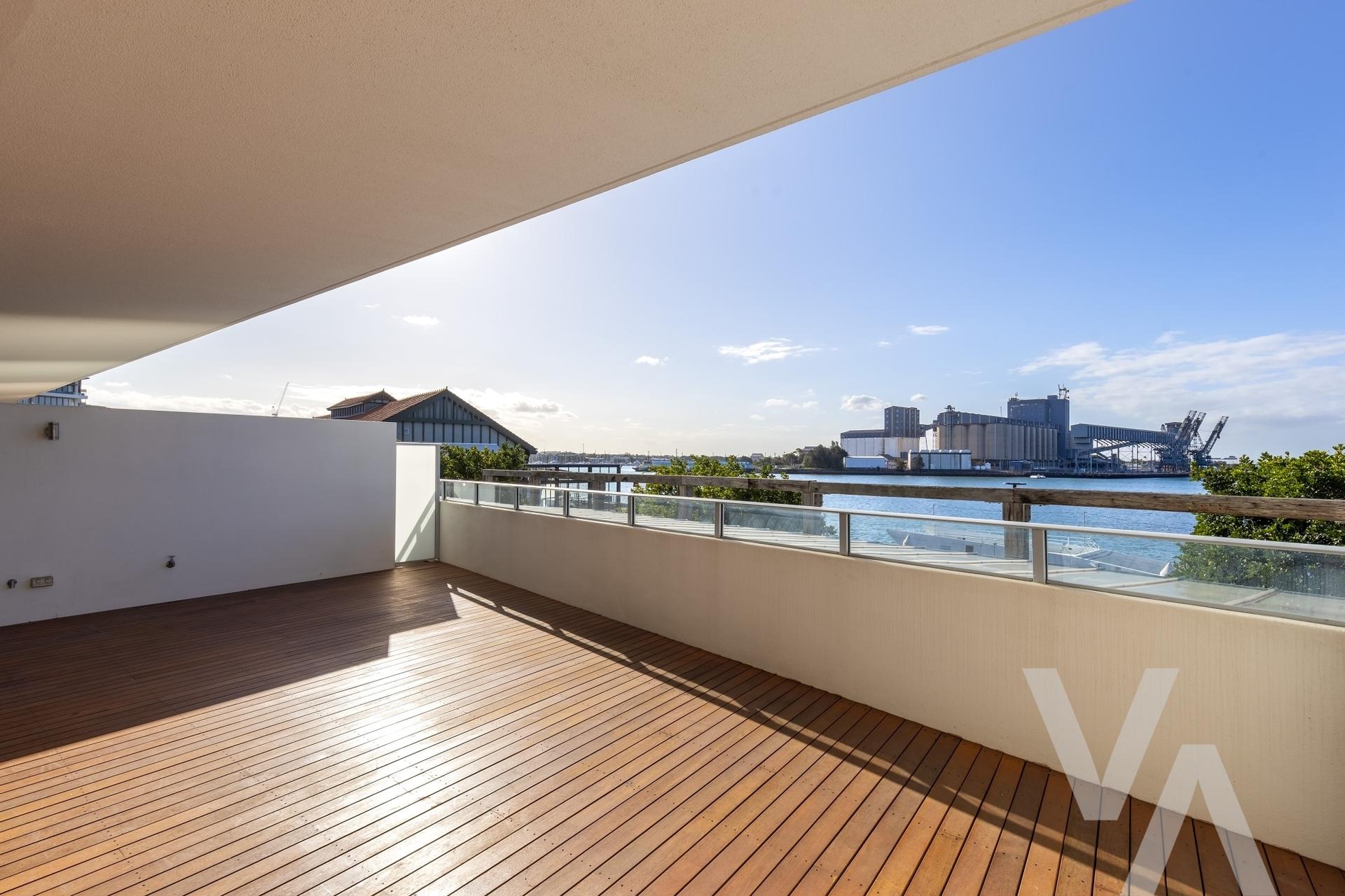 102/7 Honeysuckle  Drive Newcastle NSW
