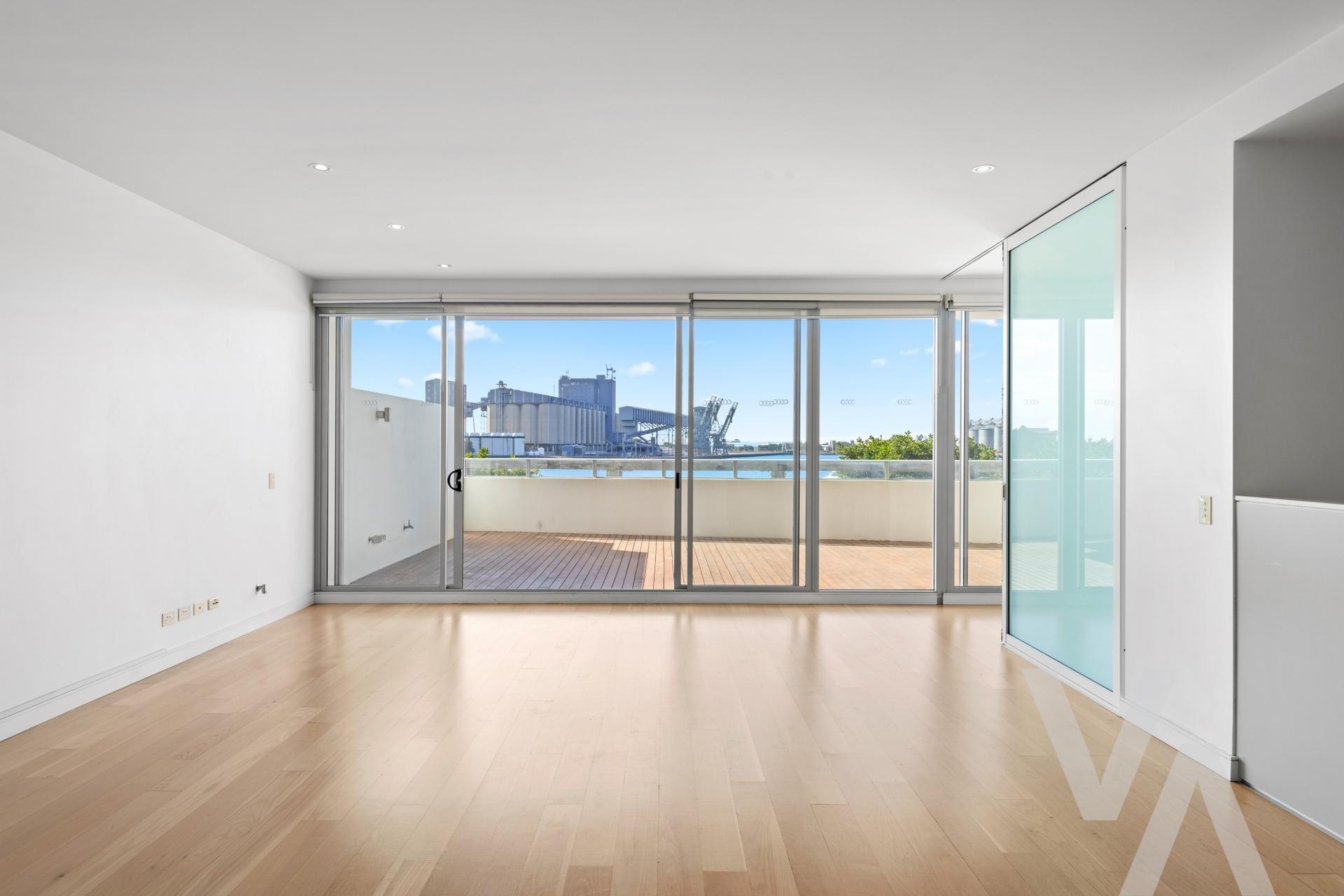 102/7 Honeysuckle  Drive Newcastle NSW