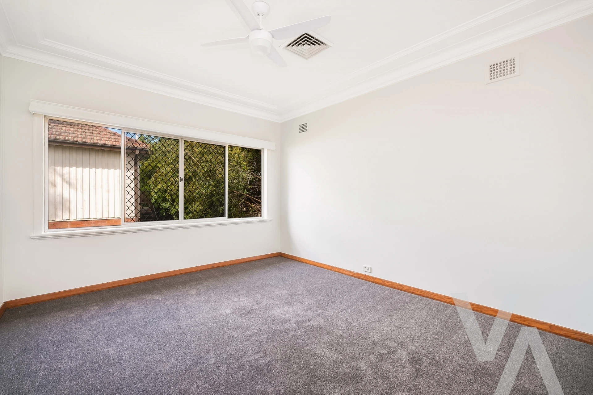 4 Munibung Road Cardiff NSW