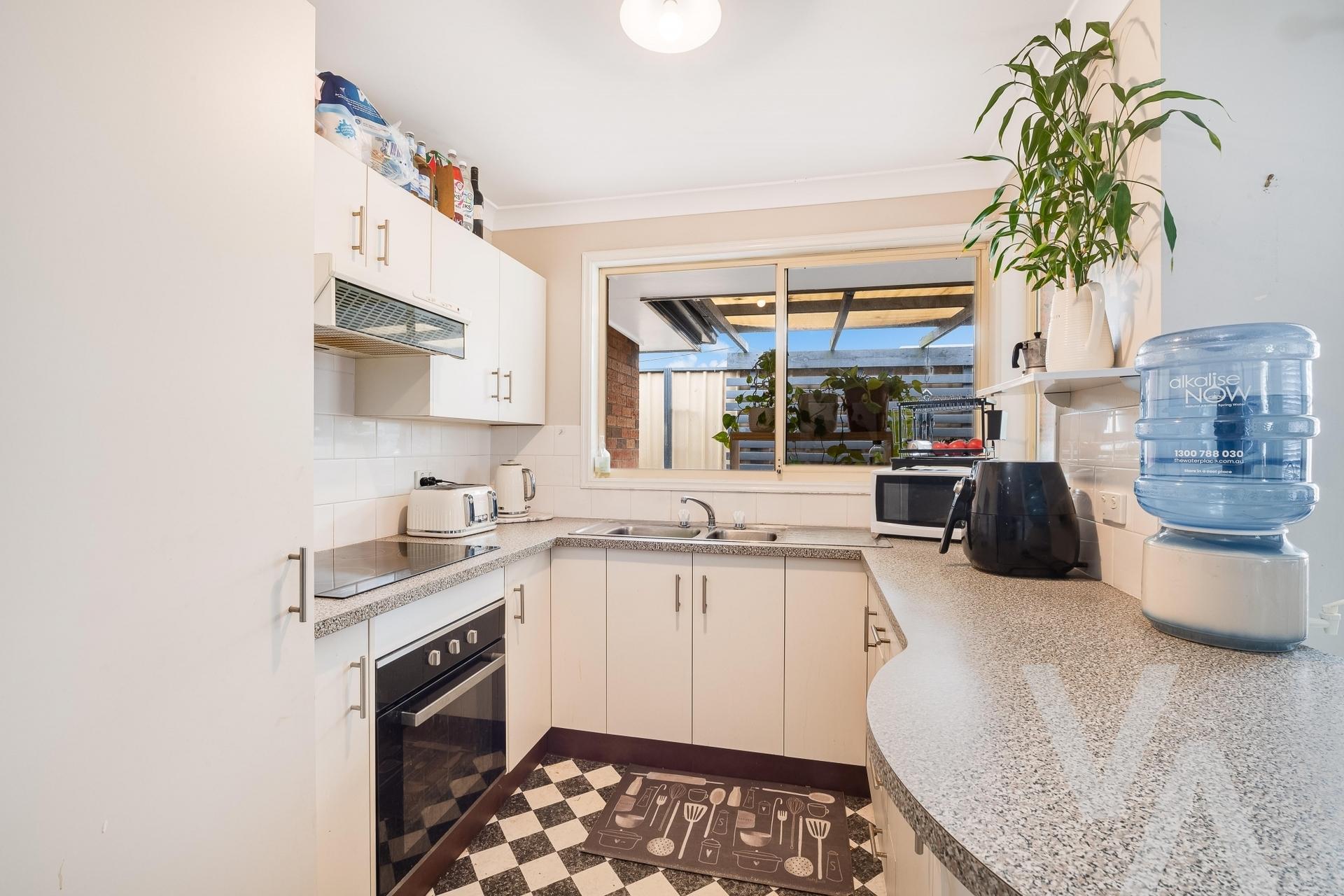 2/224 Gosford Road Adamstown NSW