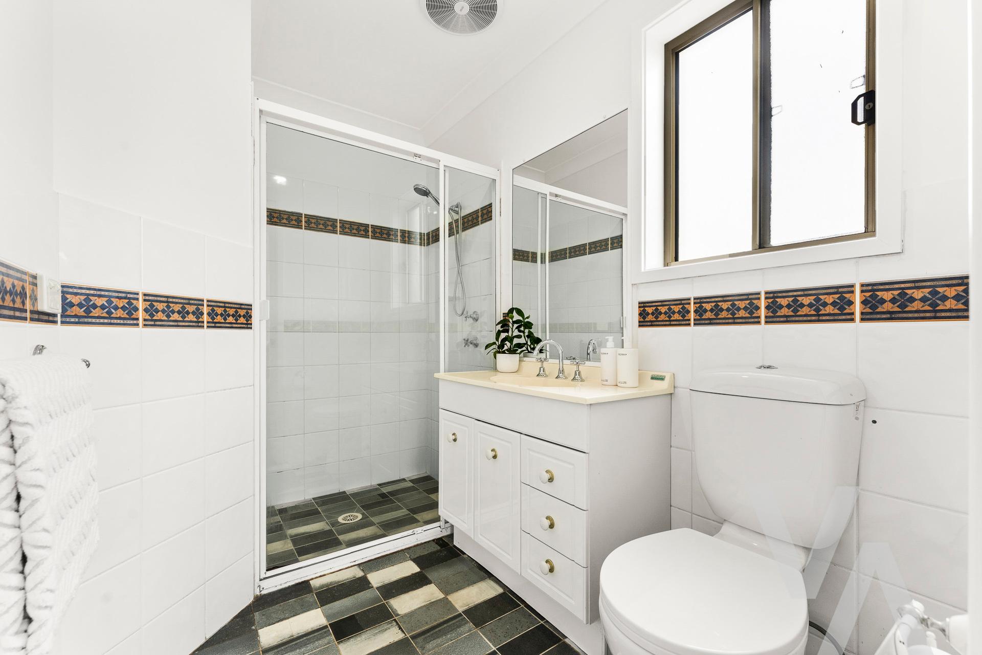 3 Canopus Close Marmong Point NSW