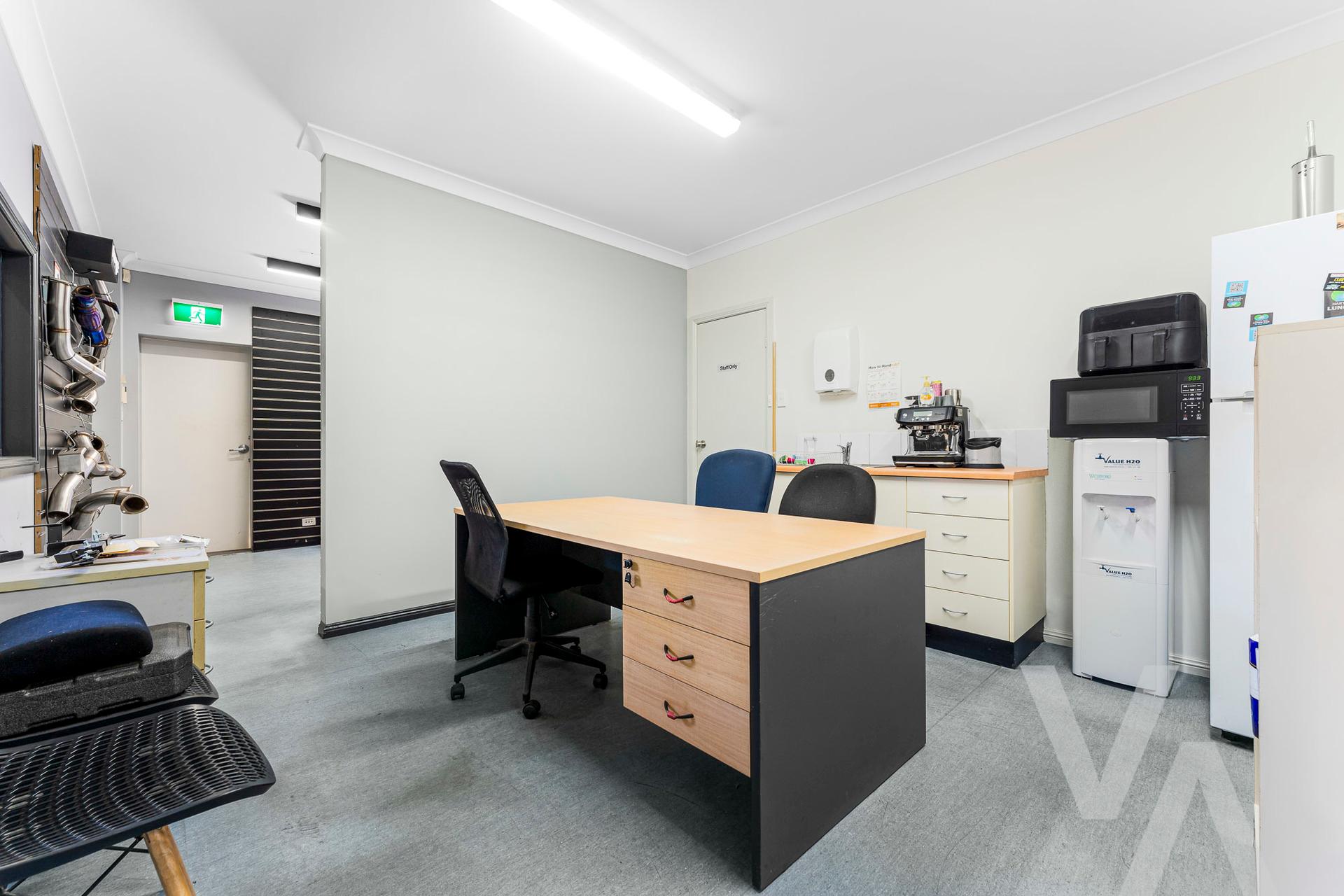 2/19 Glenwood Drive Thornton NSW