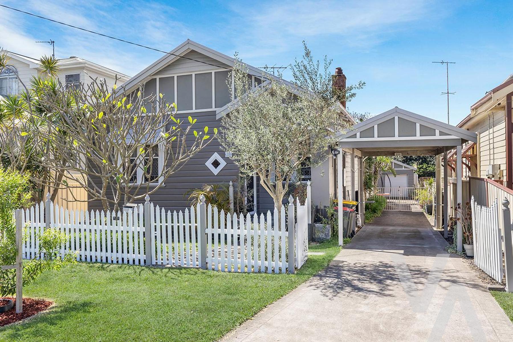 13 Barenya Street Mayfield NSW