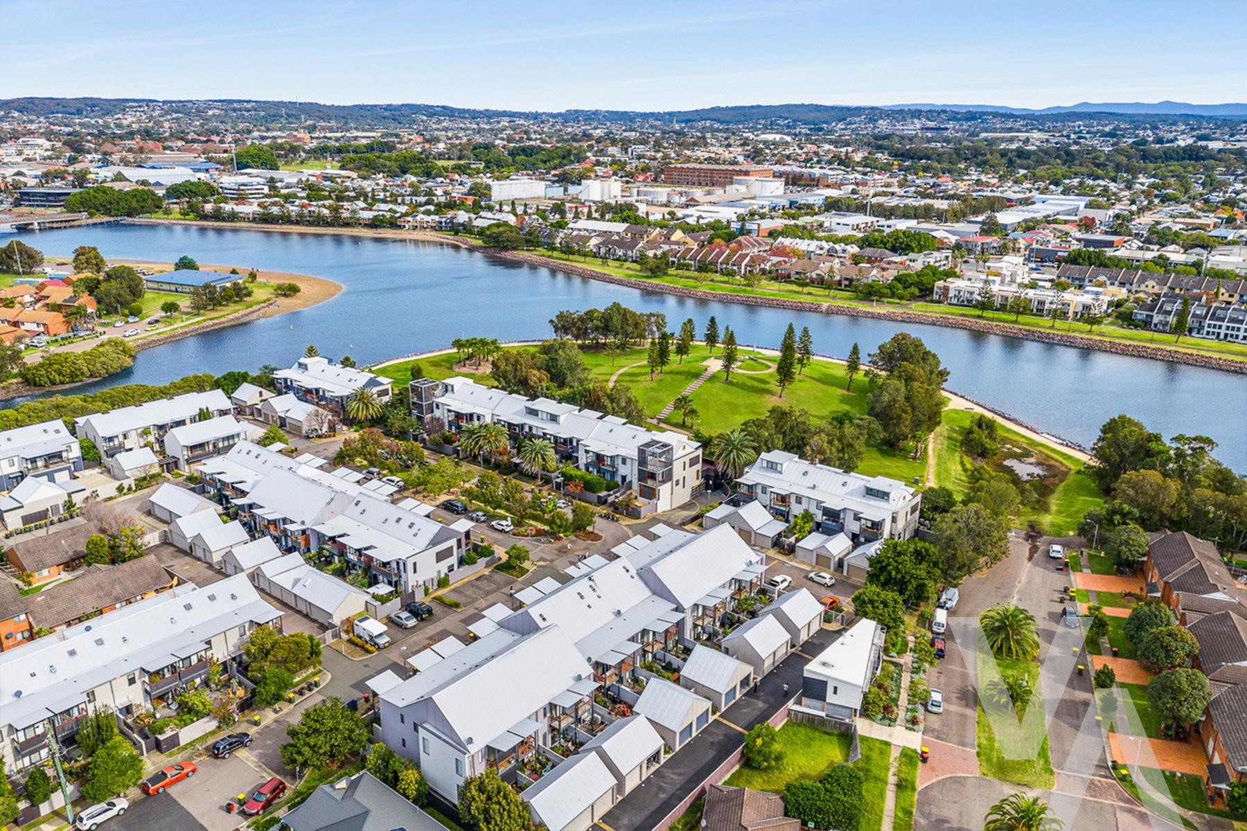 22/1 Forbes Street Carrington NSW