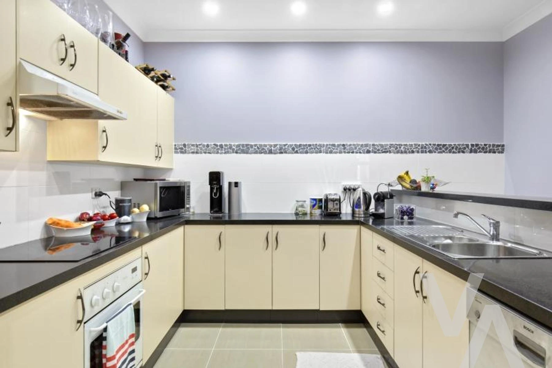 9/215 Darby Street Cooks Hill NSW