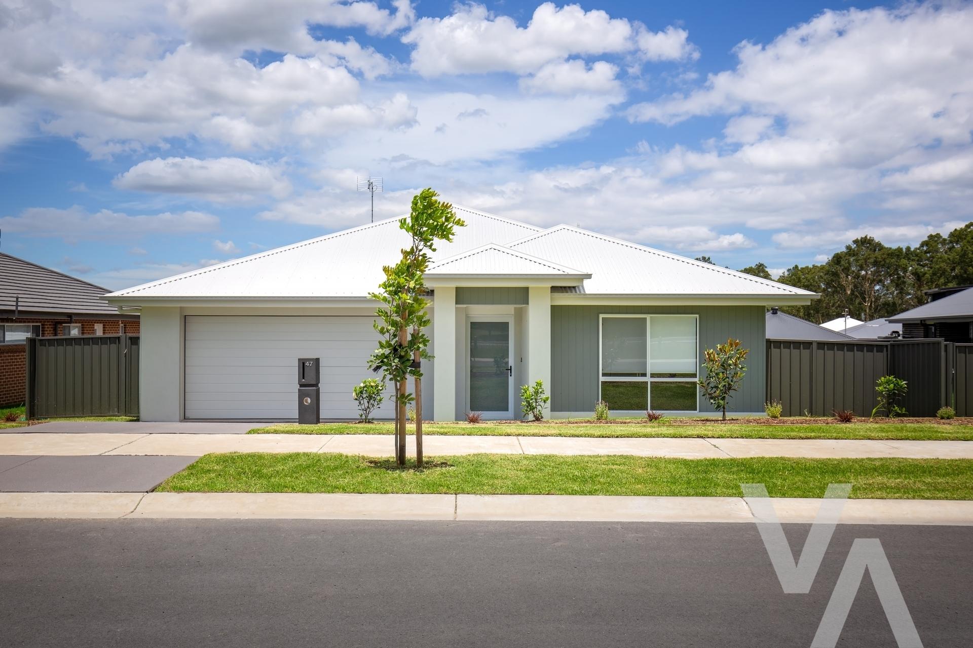 47 Royston Circuit Farley NSW