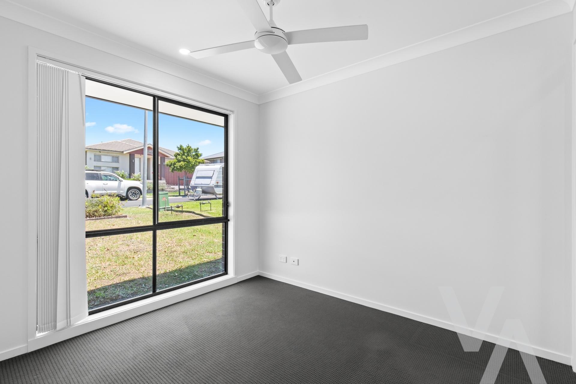 15b Karoburra Avenue Fletcher NSW