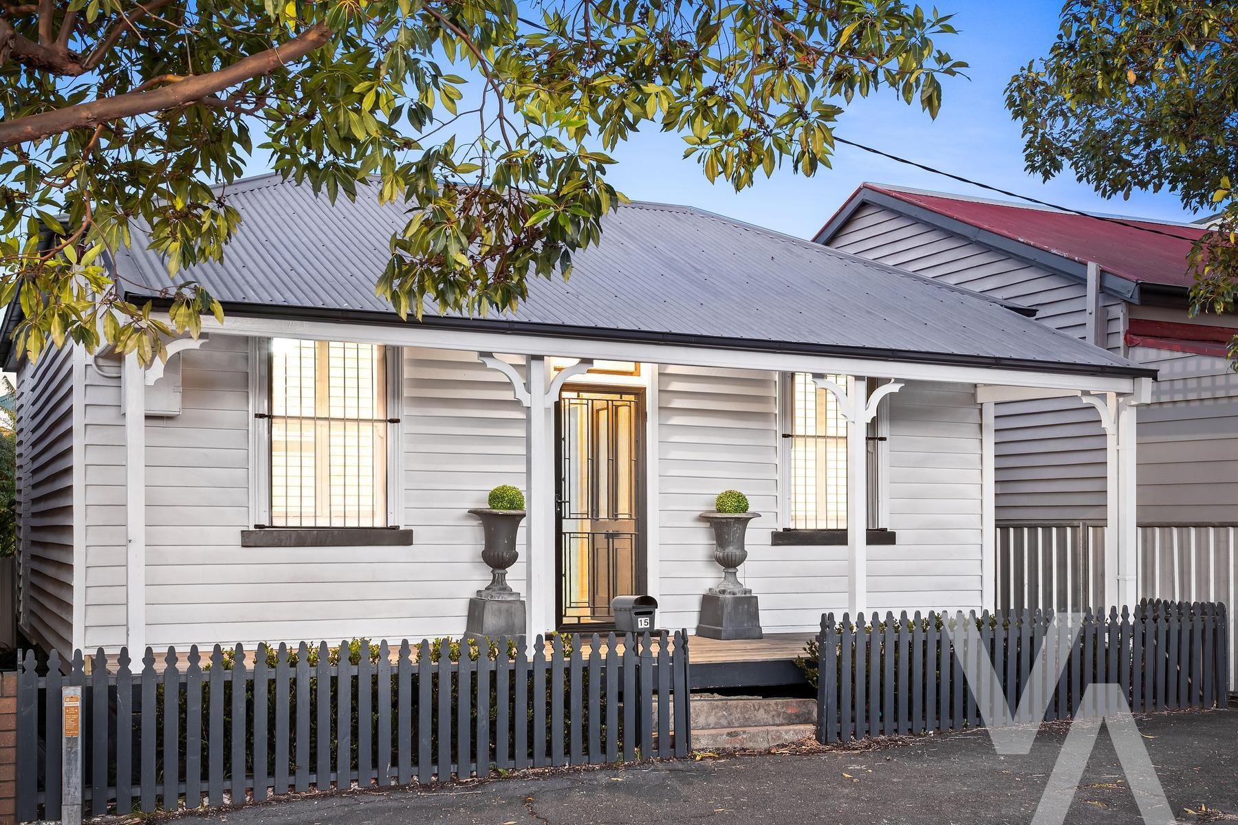 15 Lewis Street Islington NSW